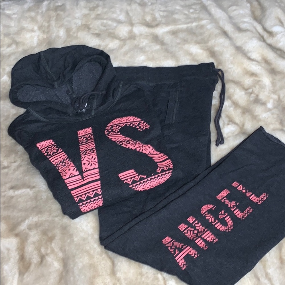 Victorias Secret Limited Edition Winter Sweats Set
